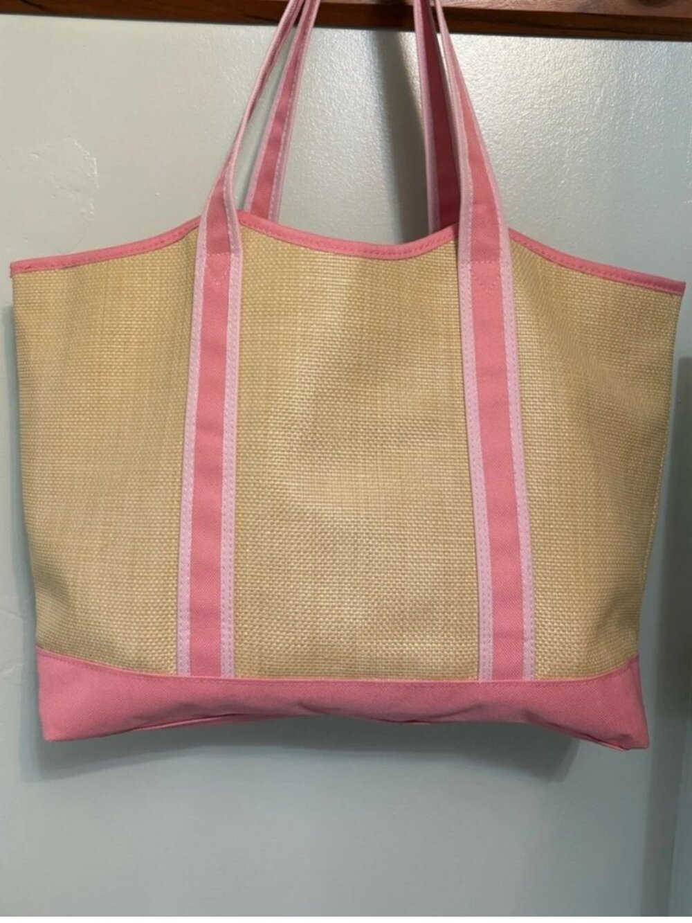 Esteé Lauder Straw Tote Bag